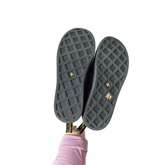 Doc Dr. Martens Women's Black Canvas Soho Three Eye Lace Up Shoe Sneakers SZ 6 - Picture 6 of 8